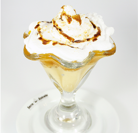 House Dessert (custard, pumpkin jam, Maria biscuits, whipped cream)